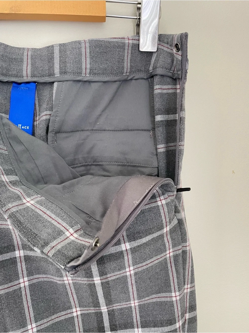 Kit and Ace Plaid Go To Trouser Pant Grey Plaid Size 8 Office Preppy Academia - Picture 11 of 12